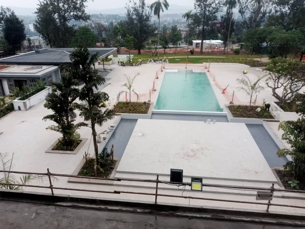 Mövenpick Pool Complex
