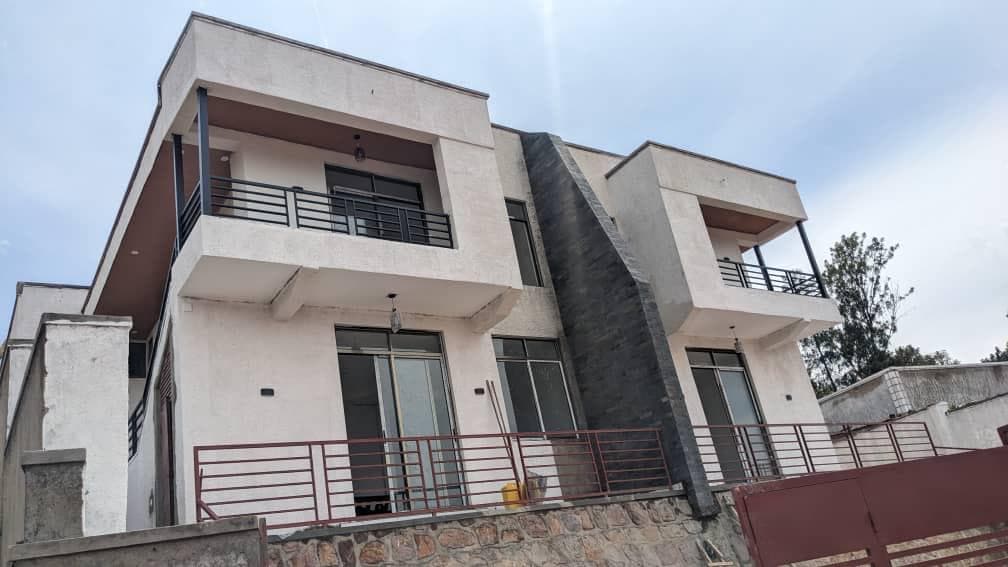 Modern Twin Duplex